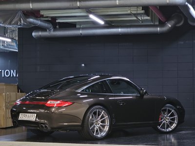 صورة 6 لـ 2009 Porsche 911