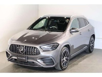 MERCEDES-BENZ GLA - 4