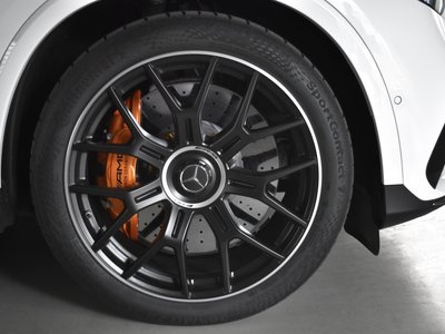 MERCEDES-BENZ GLC AMG - 2