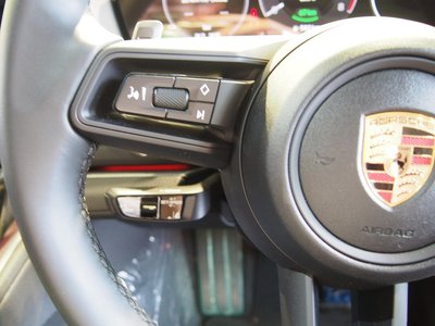 صورة مصغرة 34 لـ 2025 Porsche PANAMERA