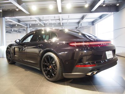 2025 Porsche PANAMERA 照片 4