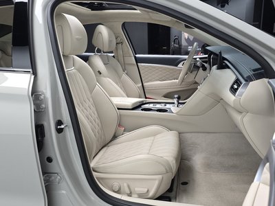 صورة مصغرة 17 لـ 2023 Genesis THE NEW G70