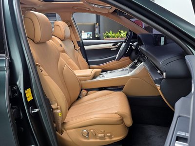 GENESIS GV80 - 10