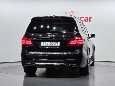 MERCEDES-BENZ GLS - 4