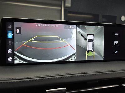 2022 Genesis GV70 — миниатюра 20