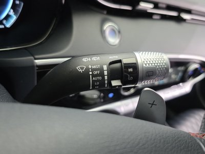 2022 Genesis GV70 — миниатюра 19