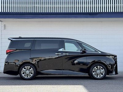 TOYOTA ALPHARD - 9