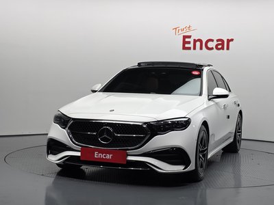 MERCEDES-BENZ E-CLASS - 2