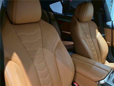 BMW 8 SERIES GRAN COUPE - 8