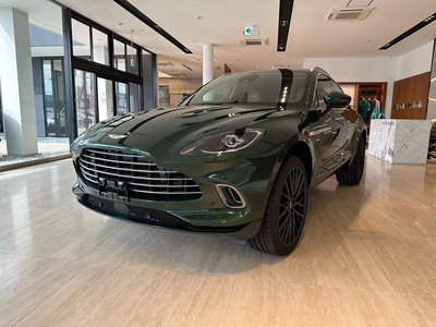 صورة 6 لـ 2024 Aston Martin DBX