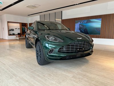 صورة 7 لـ 2024 Aston Martin DBX