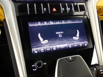 LAMBORGHINI URUS - 9