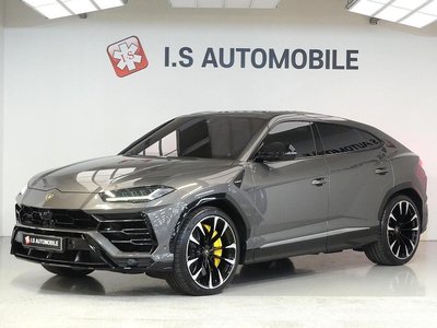 LAMBORGHINI URUS - 5