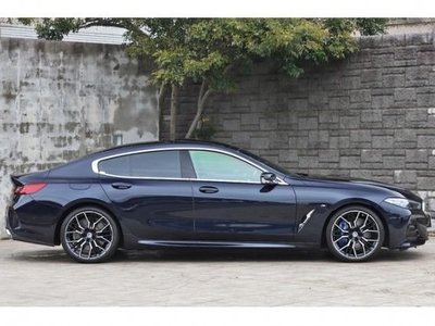 BMW 8 SERIES - 3