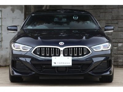 BMW 8 SERIES - 4