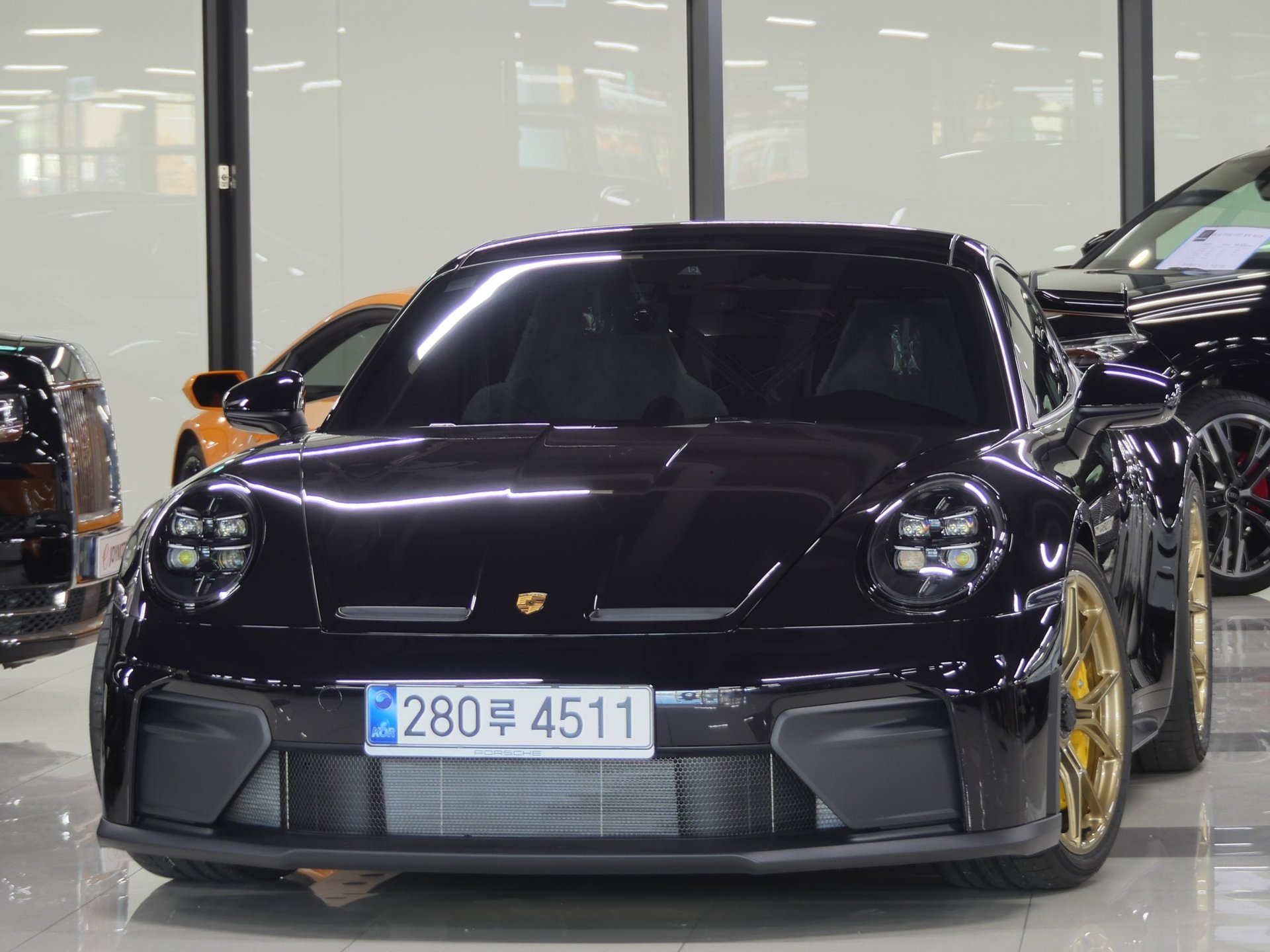 PORSCHE 911 - View 1