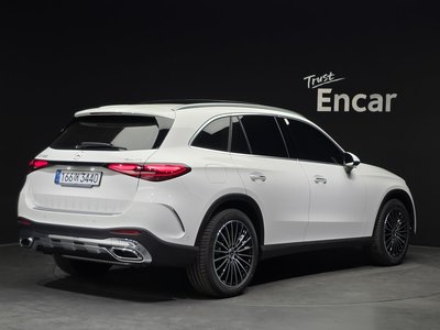MERCEDES-BENZ GLC - 4