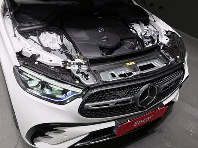 MERCEDES-BENZ GLC - 7