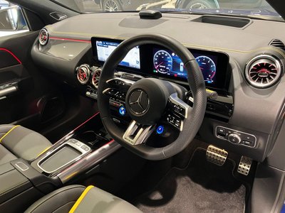MERCEDES-BENZ GLA AMG - 4