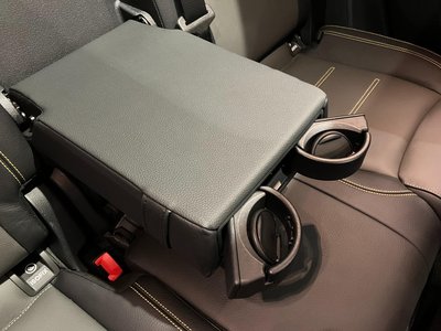 MERCEDES-BENZ GLA AMG - 10