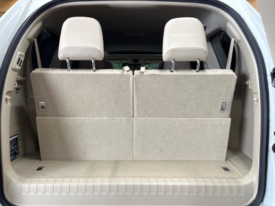 2023 Toyota LAND CRUISER PRADO — миниатюра 12