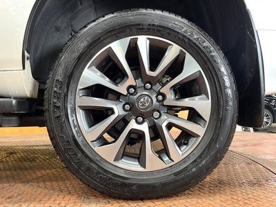 2023 Toyota LAND CRUISER PRADO — миниатюра 31