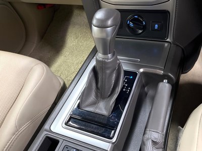 2023 Toyota LAND CRUISER PRADO — миниатюра 23