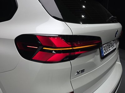 2025 BMW X5 — фото 10