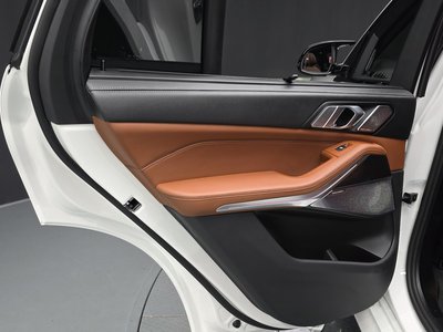 2025 BMW X5 thumbnail 15