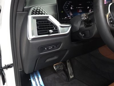 2025 BMW X5 thumbnail 19