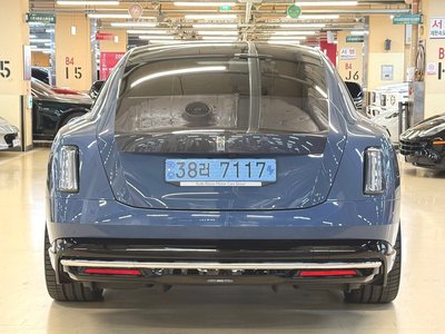 ROLLS-ROYCE SPECTRE - 3