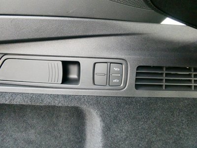 2025 AUDI SQ5 缩略图 22