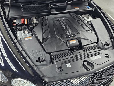 BENTLEY BENTAYGA - 7