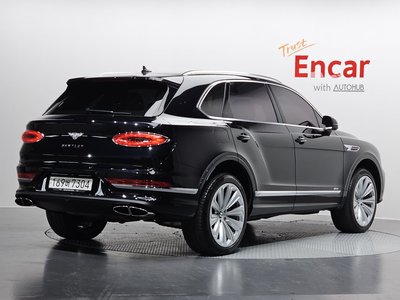 BENTLEY BENTAYGA - 4