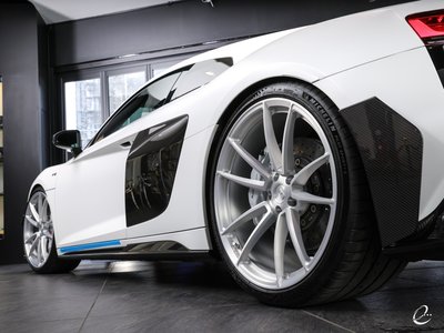 صورة مصغرة 44 لـ 2019 AUDI R8