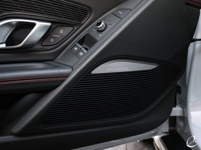 AUDI R8 - 7