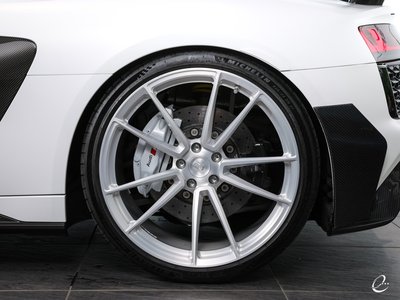 صورة مصغرة 43 لـ 2019 AUDI R8