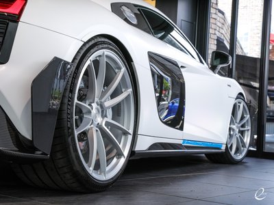 صورة مصغرة 61 لـ 2019 AUDI R8