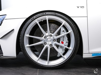 صورة مصغرة 42 لـ 2019 AUDI R8
