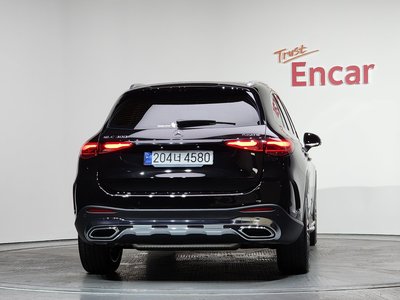 MERCEDES-BENZ GLC - 4