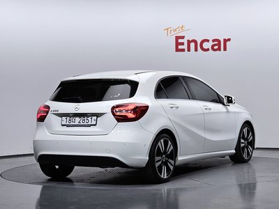 MERCEDES-BENZ A-CLASS - 5
