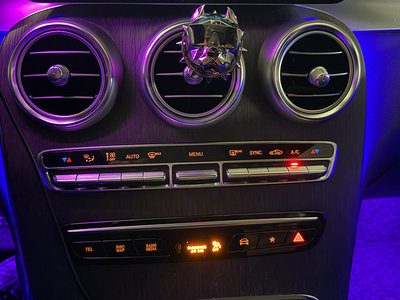 MERCEDES-BENZ GLC - 8