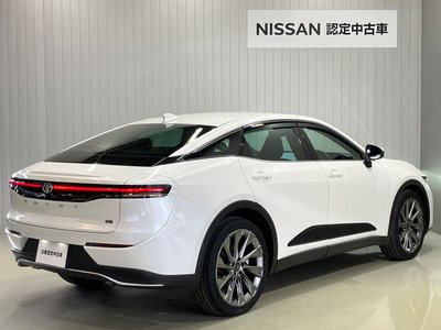 TOYOTA CROWN CROSSOVER - 2