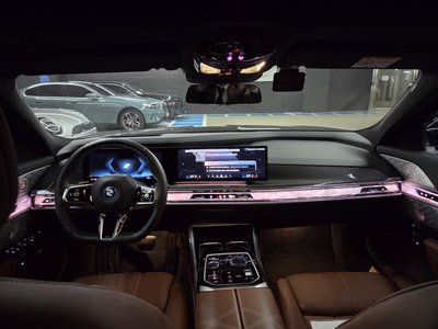 BMW I7 - 5