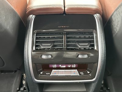 2022 BMW X6 — миниатюра 18