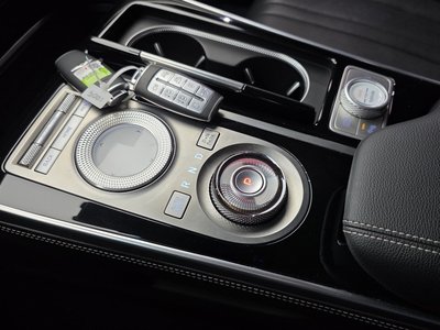 GENESIS GV80 - 9