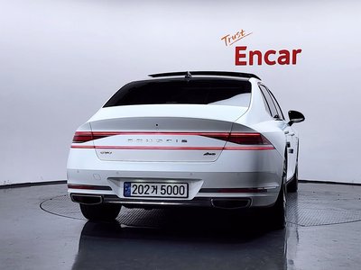 صورة 3 لـ 2022 Genesis G90 (RS4)