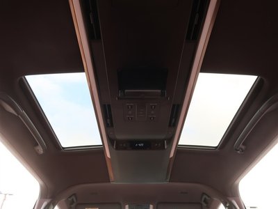 2024 Toyota VELLFIRE photo 10
