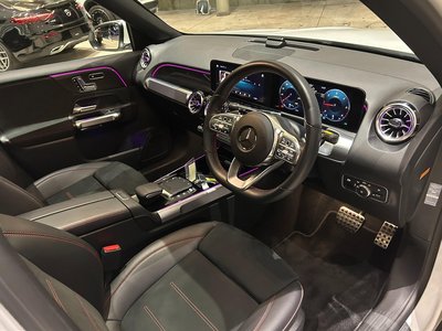 MERCEDES-BENZ GLB - 5