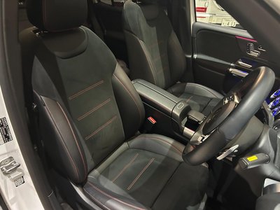 MERCEDES-BENZ GLB - 6